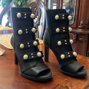 Karl Lagerfield booties size 8